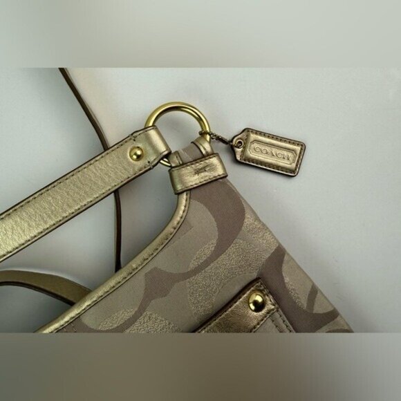 Vtg. COACH Beige and Gold Signature Canvas and Leather Crossbody Purse Bag - Picture 6 of 12